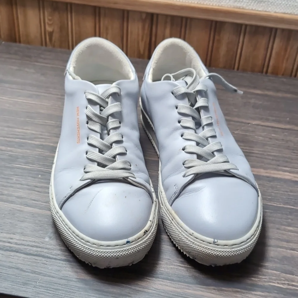 New Movements HUK Limited Edition Light Blue Leather Sneaker Size EU 36 US 6